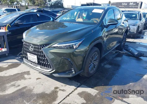 2025 Lexus Nx 250 z USA, uszkodzony, nr VIN 2T2ADCAZ4SC026046